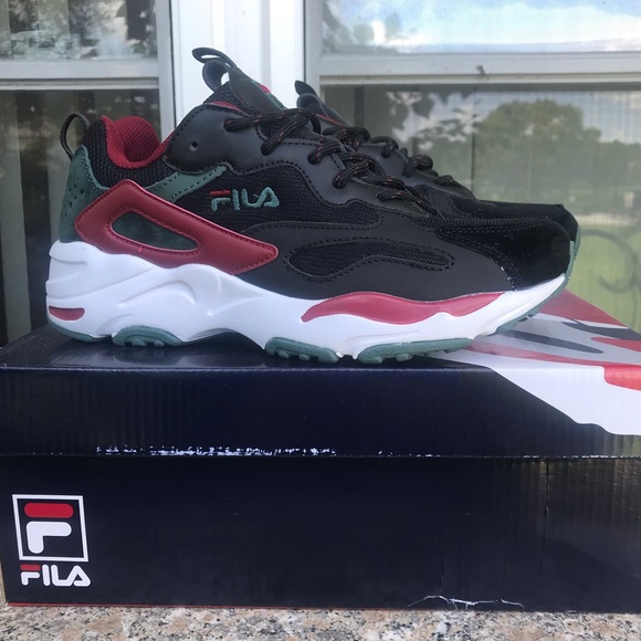 Fila Ray Tracer Men’s SZ 8 Fila Ray Tracer Men’s SZ 8